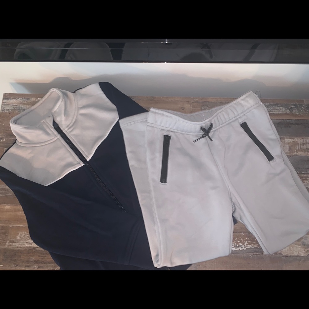 **NWT** Boys Old Navy Activewear Sz-5T